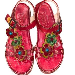 L'Artiste Spring Step Goodie Sandals Women's Sz 37 US 6.5-7 Red Colorful Boho